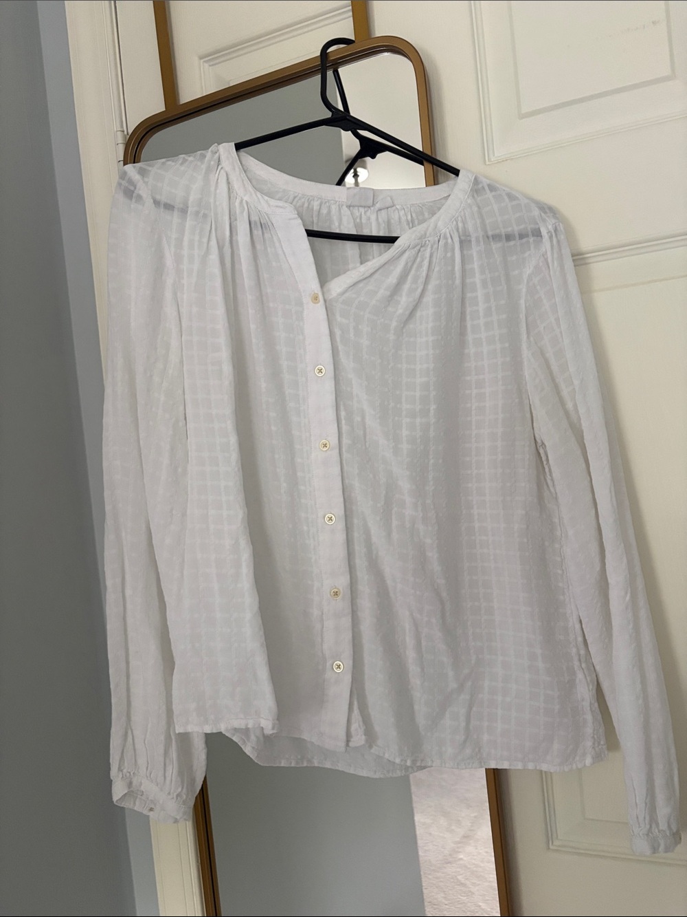 GAP White Long-Sleeve Button-Front Blouse